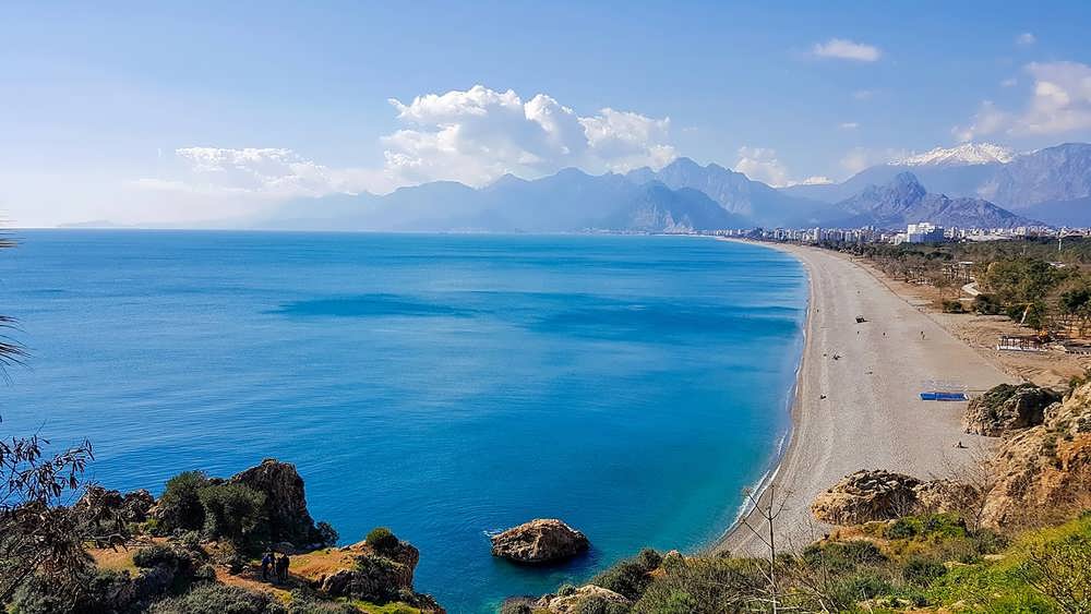 آنتالیا زندگی در ساحل آرامش