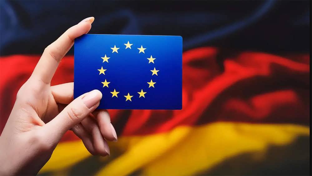 طرح پرچم اتحادیه اروپا برای کارت آبی