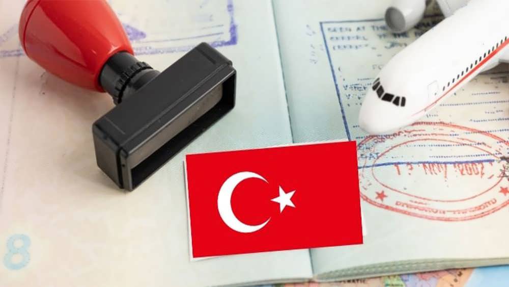 ویزای کار ترکیه و گذرنامه