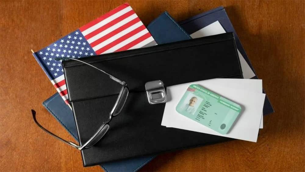 مدارک مهاجرتی آمریکا