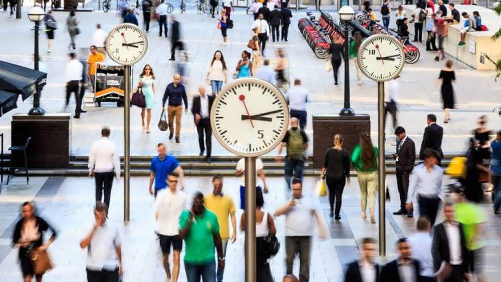 مراحل یافتن کار در بریتانیا برای ایرانیان
